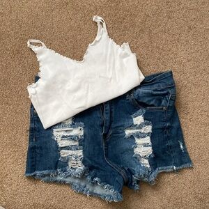 Hot Kiss Cici Short and Sugar Rain Top - Both make a great fashion statement!